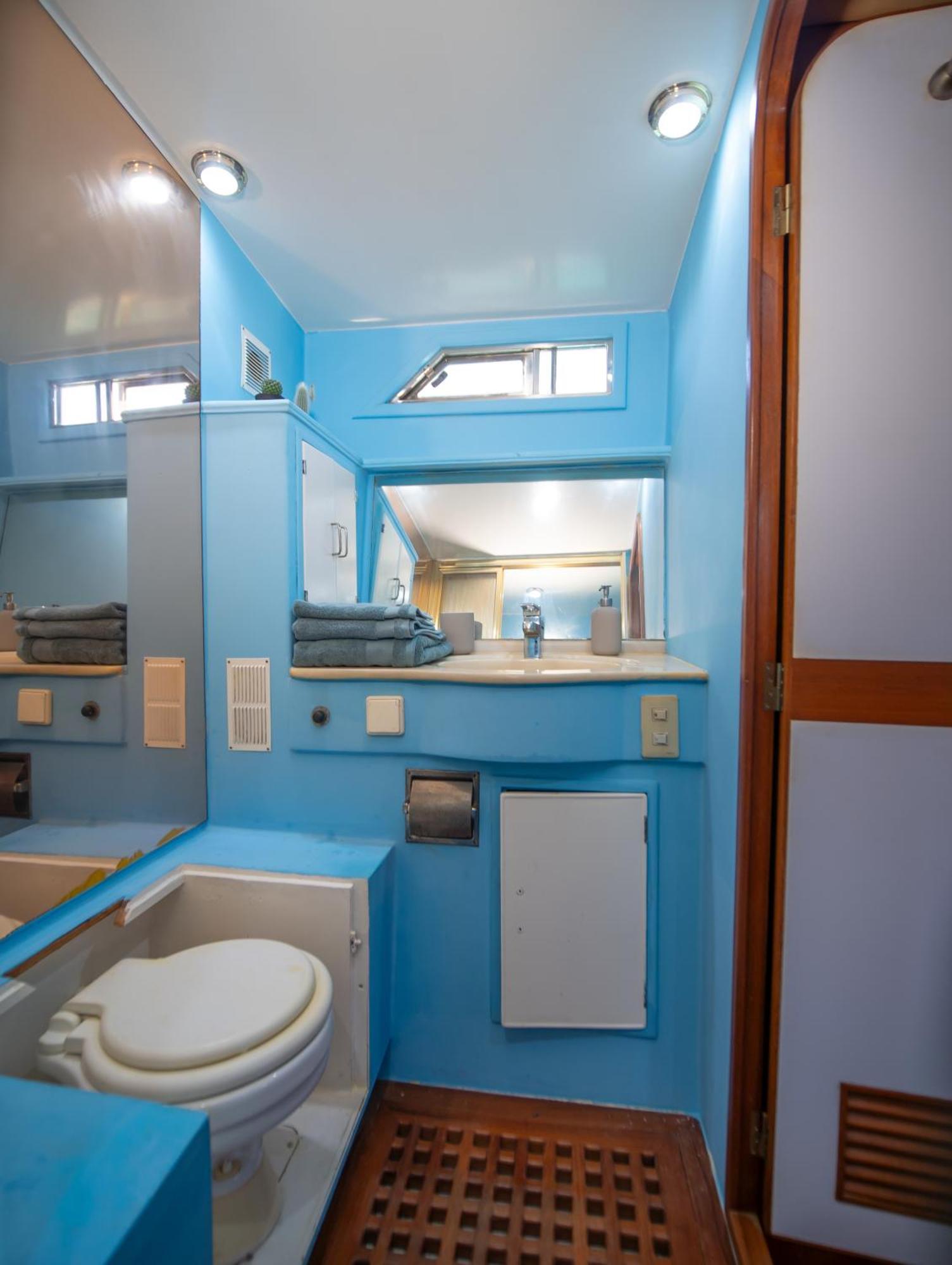Master&Commander Hotel Valencia Luaran gambar